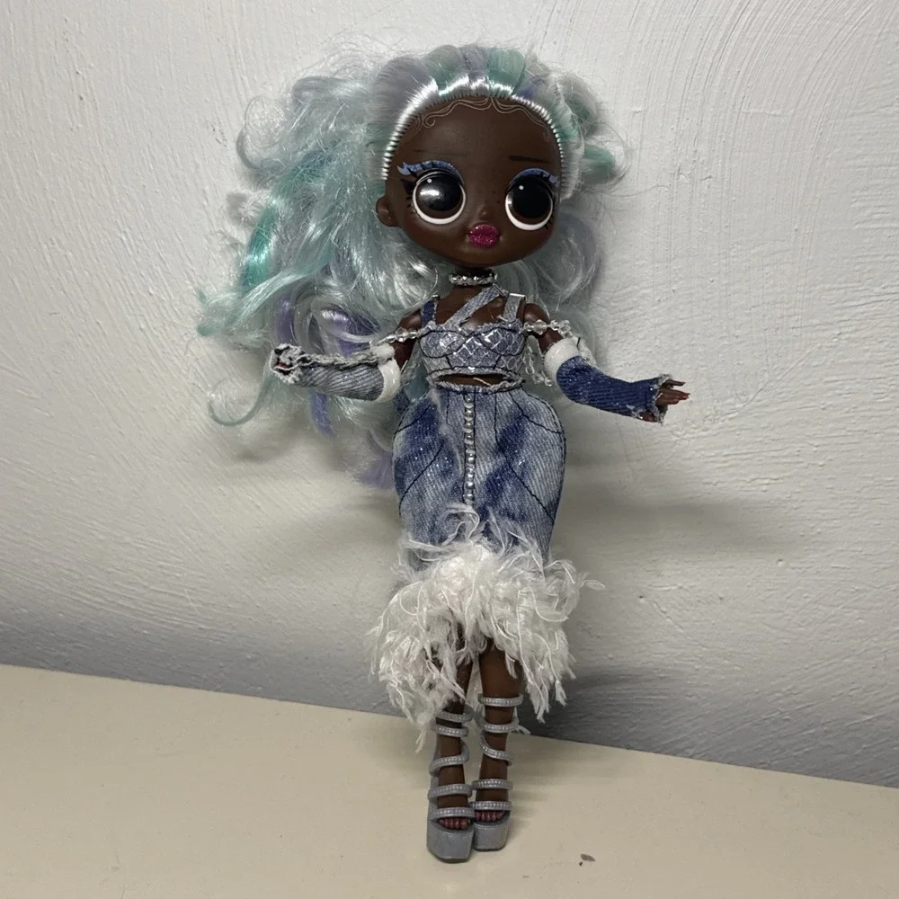 LOL Surprise OMG Fashion Show Style Edition Lady Braids Fashion Doll 2019